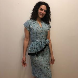 Adorable vintage blue dress